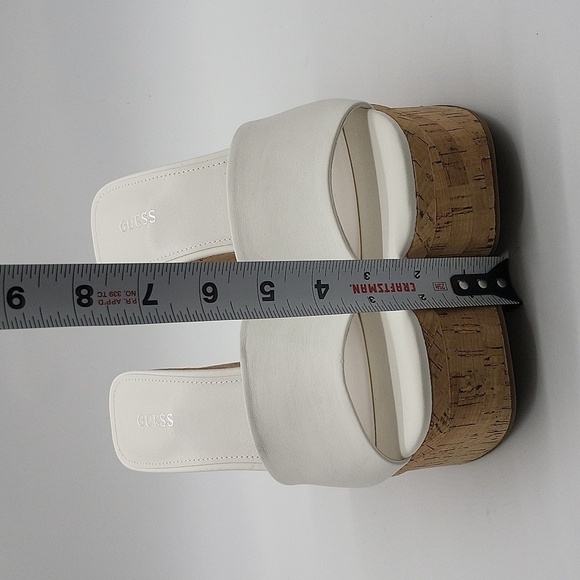 704- Guess Catia Platforms Sandals Size 9.5 M White Color NWT - Picture 7 of 14